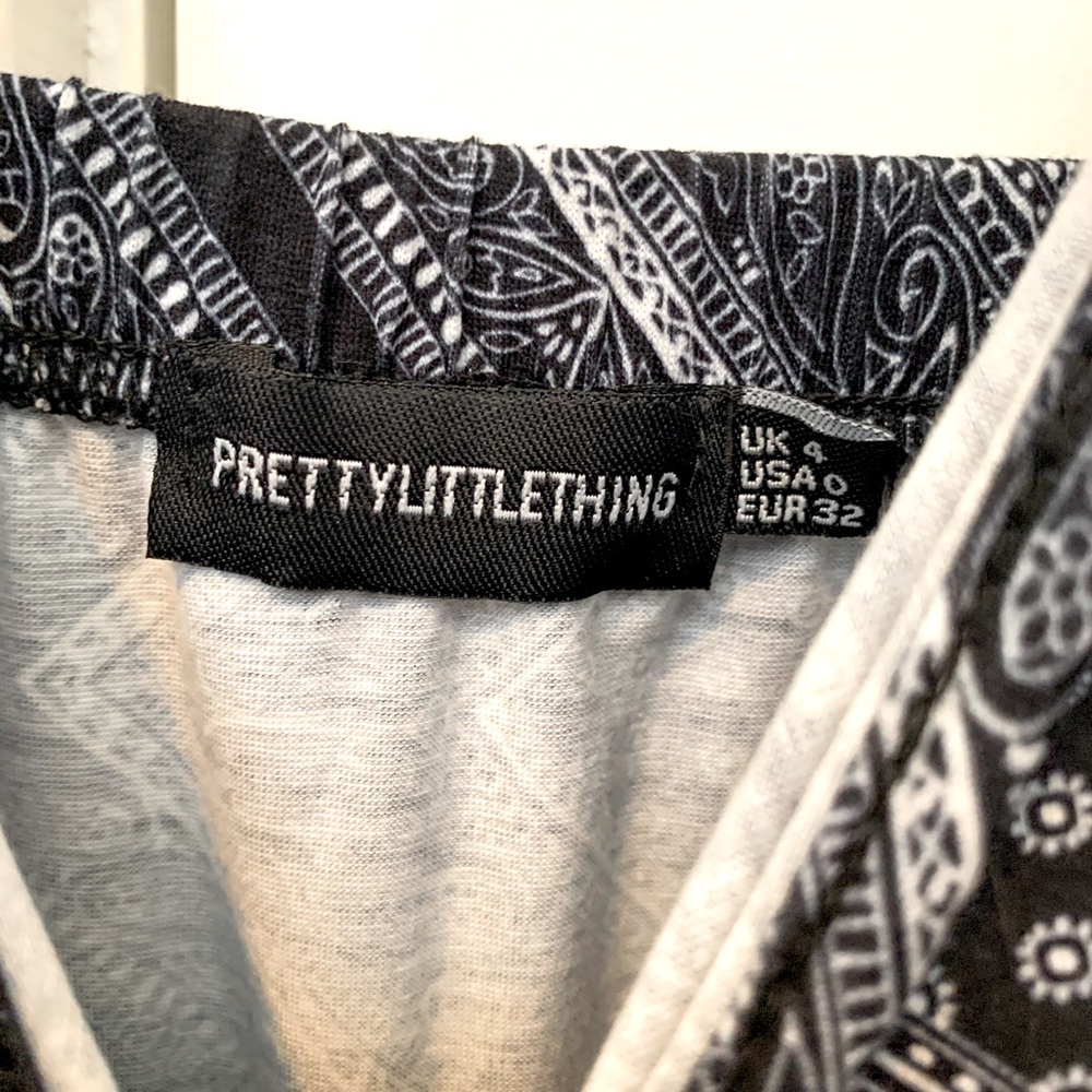 PrettyLittleThing Romper - Picture 5 of 5